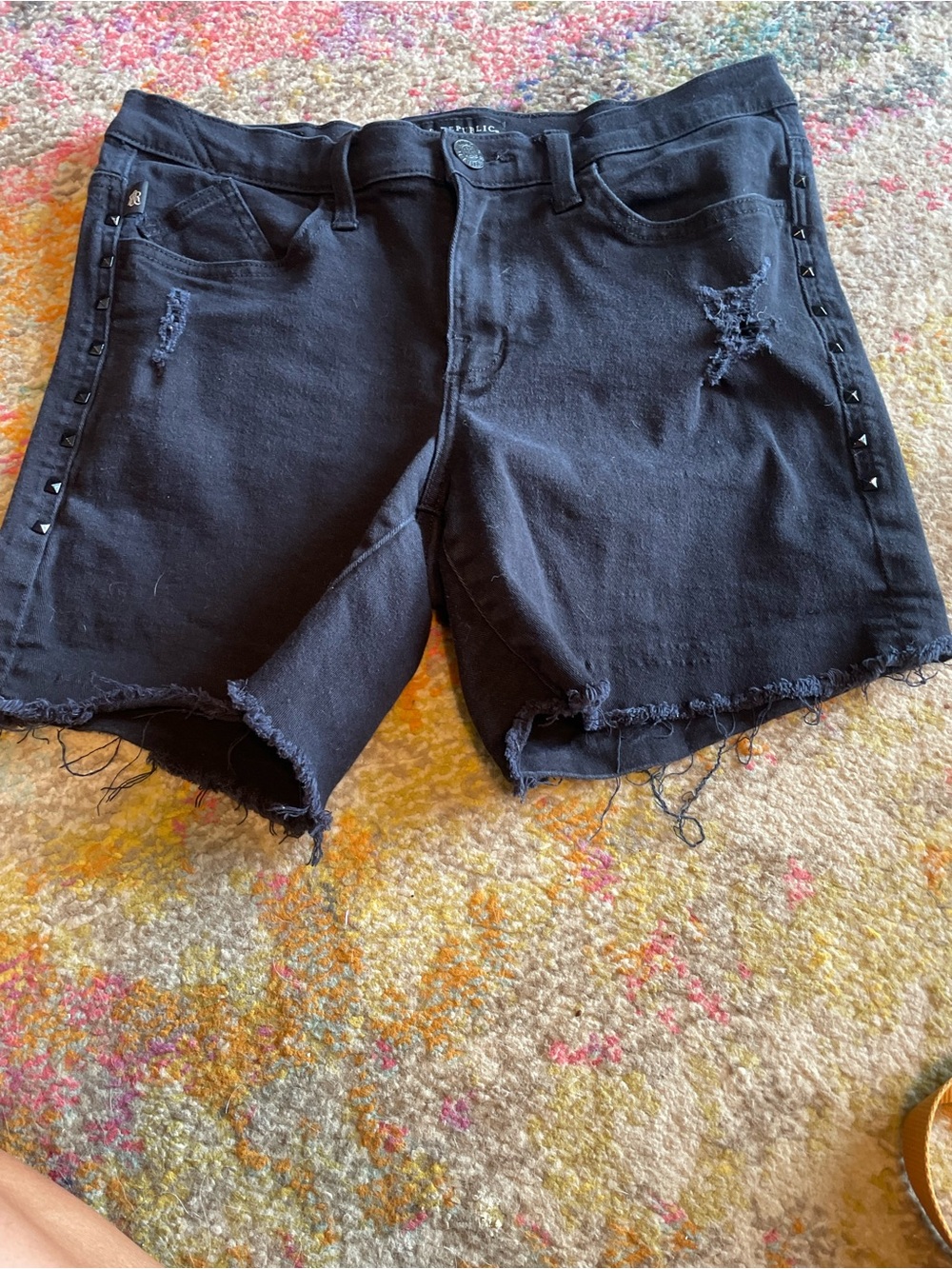 ROCK & REPUBLIC Black Mid rise Shorts cutoffs ladies 10 rocker punk emo concert